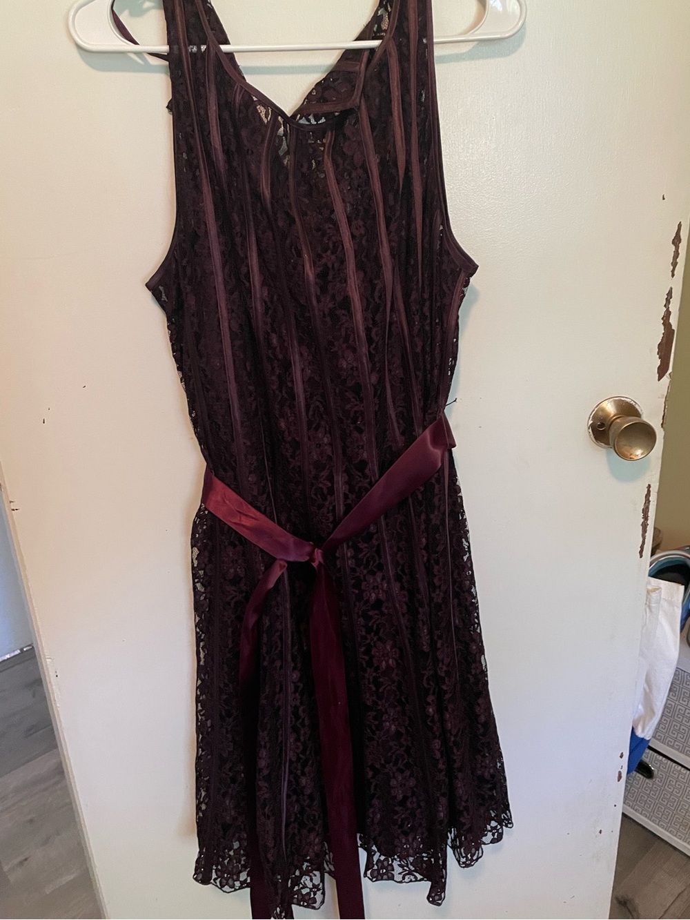 Modest Lace Cocktail Dress in Maroon